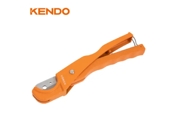 Welches Werkzeug wird zum Schneiden von Kunststoffrohren verwendet?